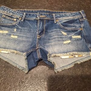 H&M &Denim Shorts w/ Cheetah Print Pockets
